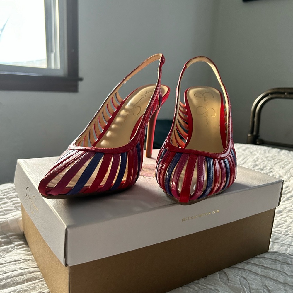 Jessica Simpson Bright Pumps / Size 8.5